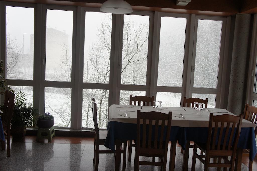 Hotel A Veiga Samos Luaran gambar